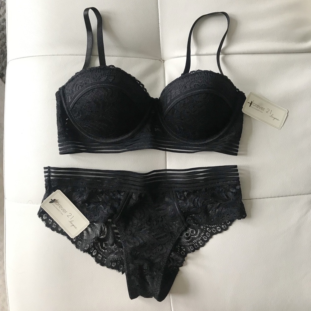 NWT lingerie set